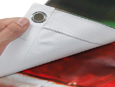 商洛喷绘和刀刮布的工艺区别。